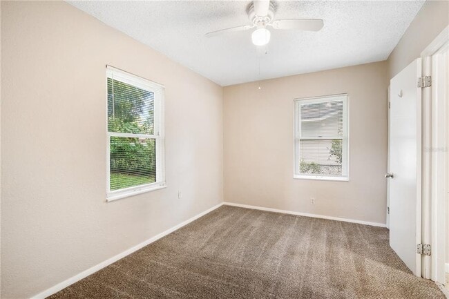 Building Photo - 708 E Brawin Ave