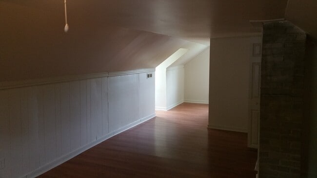 Building Photo - 1806 Watts Ln