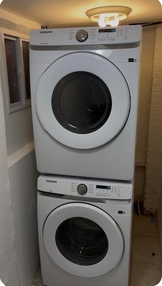 Building Photo - 124 Winfield Ave