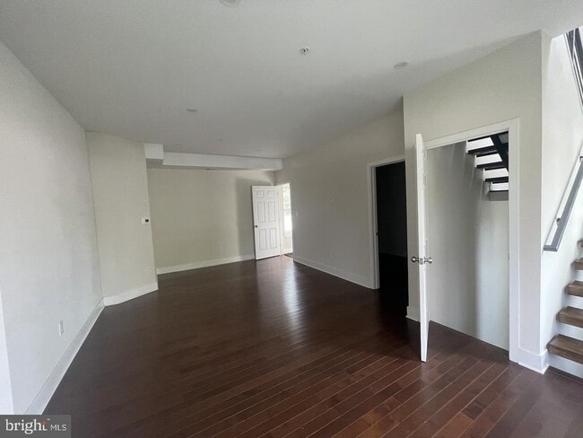 Building Photo - 8618 Jones Mill Rd