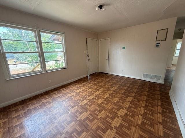 Building Photo - 5457 Questa Dr