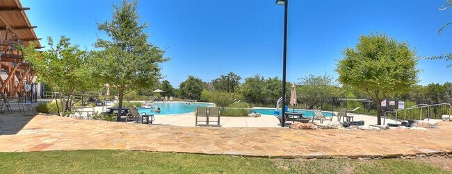 Building Photo - 1449 Morning View Rd