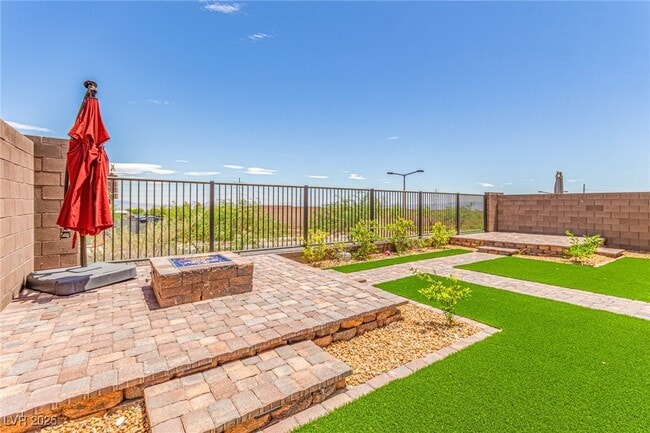 Building Photo - 298 Nine Mile Creek Dr