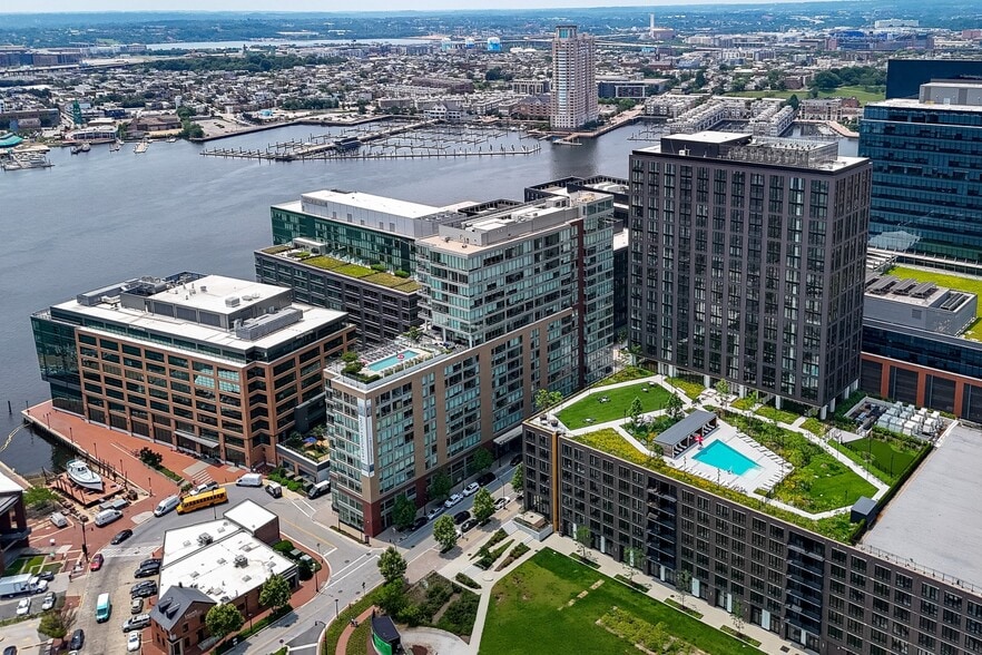 Building Photo - Allied Harbor Point - old