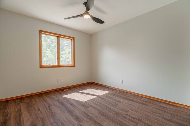 Building Photo - Charming 3-bedroom 2 bath Home in Bella Vi...