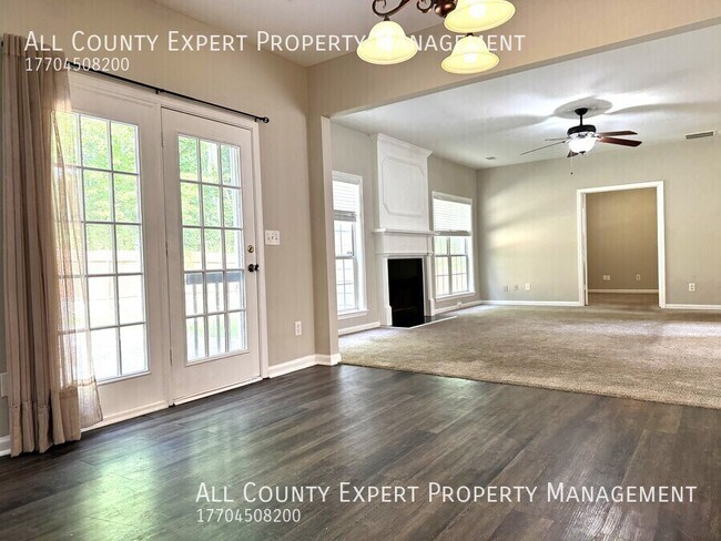 Building Photo - 1794 Taylor Oaks Dr