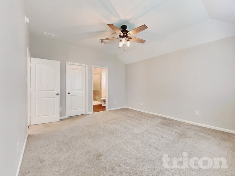Building Photo - 6918 Scarlet Sagebrush St
