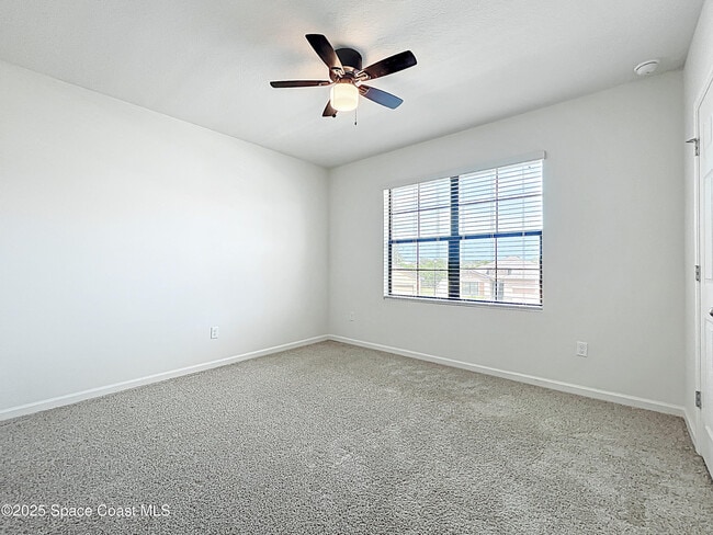 Building Photo - 870 Remington Green Dr SE