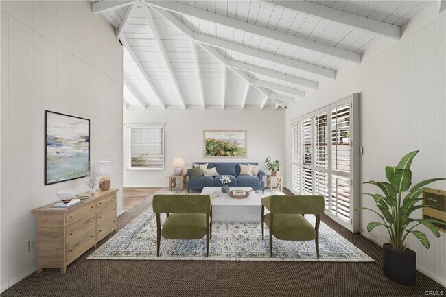 Building Photo - 210 Via Ithaca