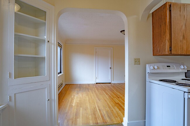 Interior Photo - Stanford Arms Apartments