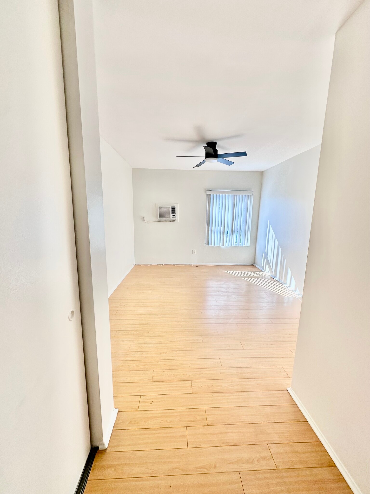 Building Photo - 1601 S Shenandoah St