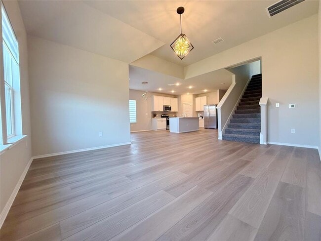 Building Photo - 12200 Dillon Fls Dr