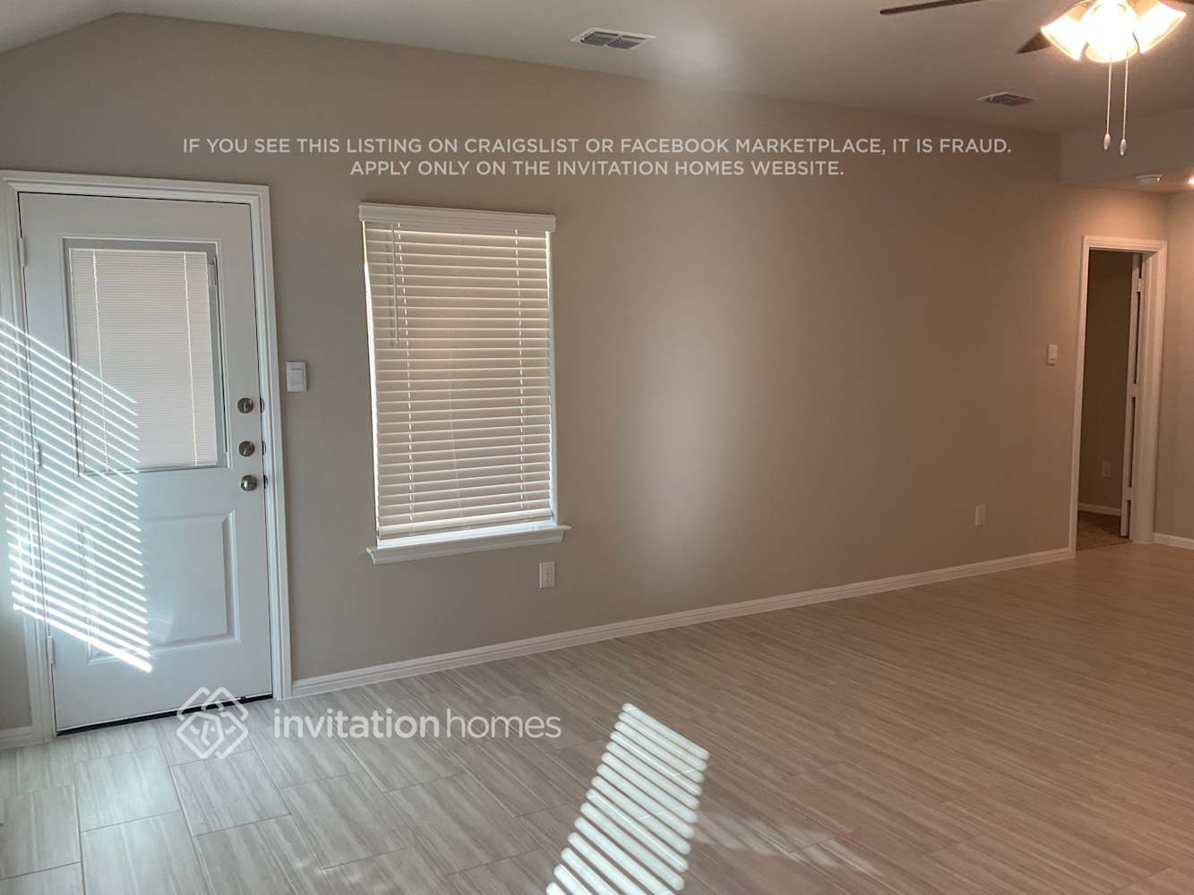 Building Photo - 422 Lubbock Dr