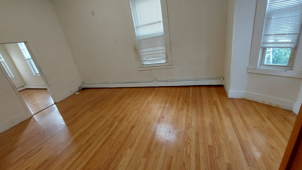 Building Photo - 124 Marcella St