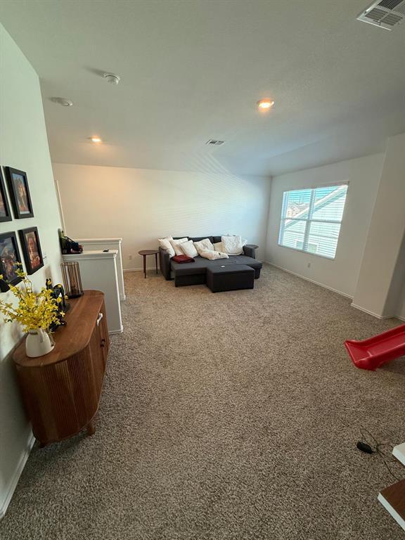 Building Photo - 380 Mendoza