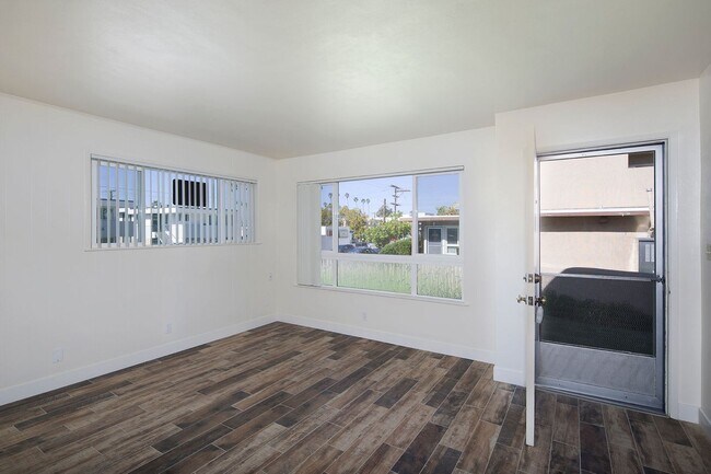 Primary Photo - OPEN HOUSE: 12/13 1-2PM ~ Studio in La Jolla ~ 1 MILE from Beach!