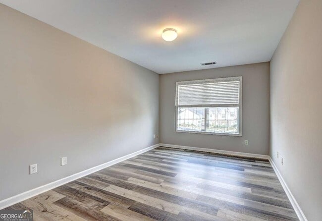 Building Photo - 118 Meeting Pl Rd