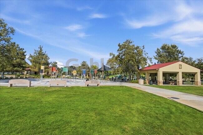 Building Photo - 24271 Verdugo Cir