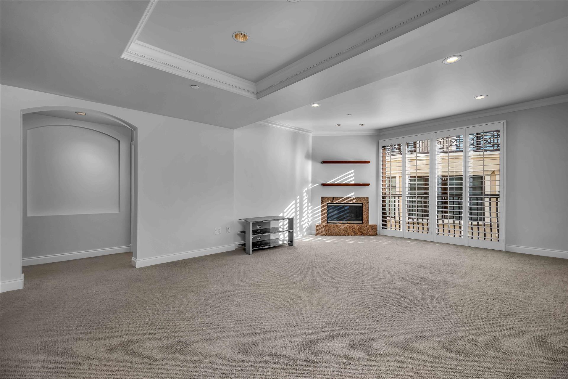 Building Photo - 11847 Gorham Ave