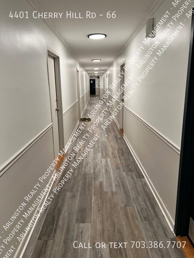 Building Photo - 4401 Cherry Hill Rd