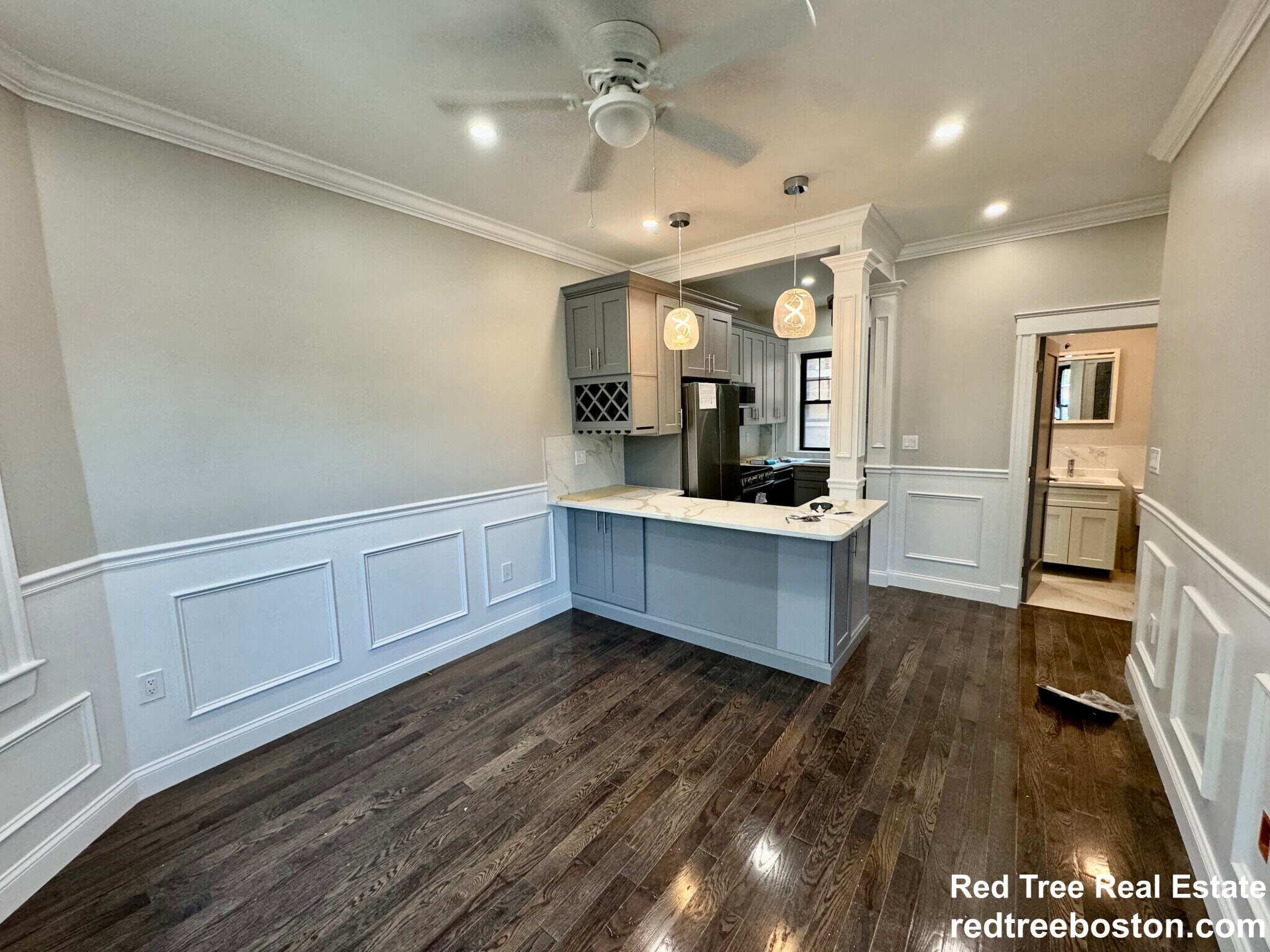 Building Photo - 1572 Commonwealth Ave