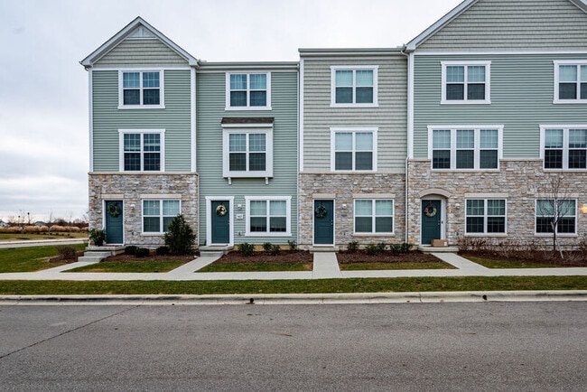 Primary Photo - 5409 Greybull St