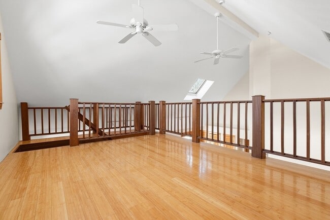 Building Photo - 25 Pleasant St