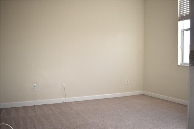 Building Photo - 1106 Lattimore Dr