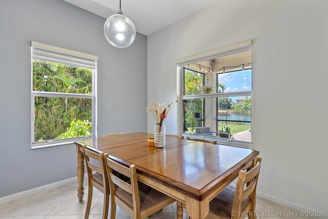 Building Photo - 119 Whale Cay Way