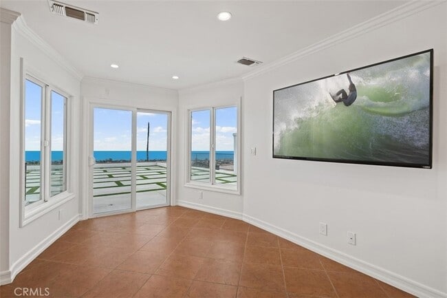 Building Photo - 4013 Via Manzana