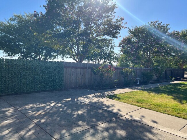 Building Photo - 4501 Waitsfield Cir