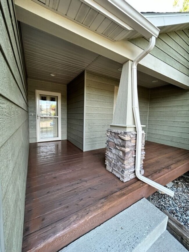 Building Photo - 2723 Allison Ct