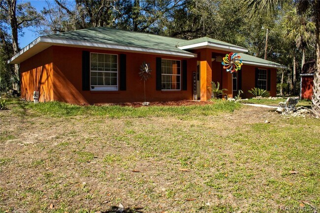 Primary Photo - 130 N Hawthorne Dr