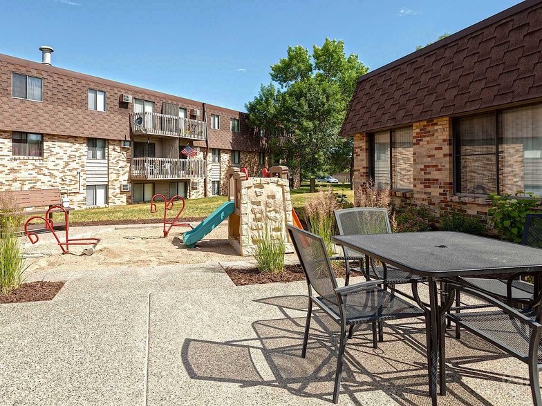 Chill Out On The Patio and Grilling Area! - The Bluffs