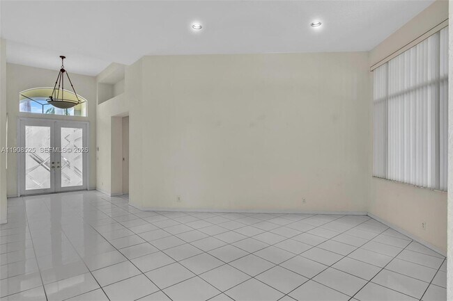 Building Photo - 18579 Harbor Light Way