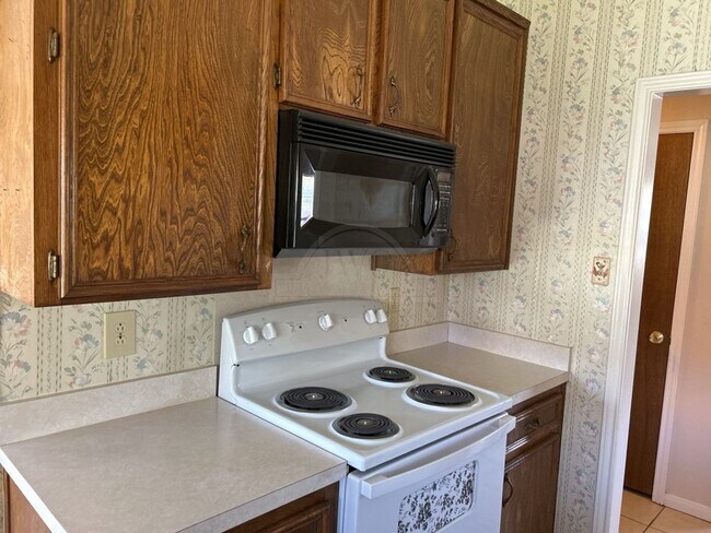 Building Photo - 101 Nancy Dr