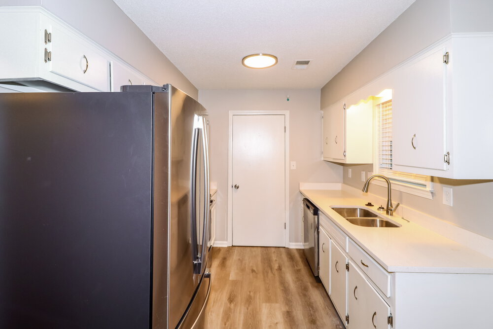 Building Photo - 3881 Cherry Hill Ln