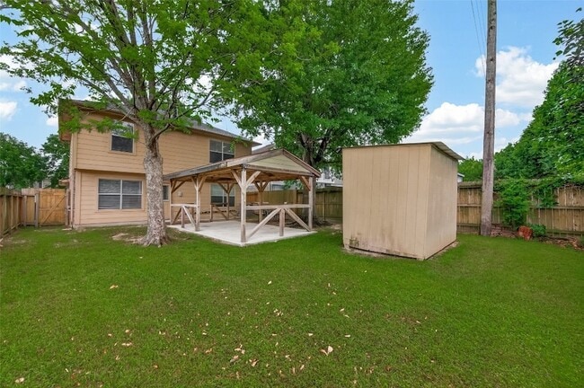 Building Photo - 16715 N Mist Dr