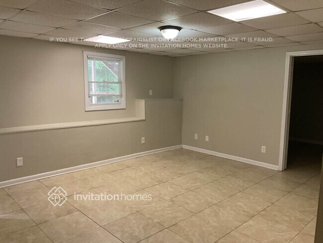 Building Photo - 1206 Palm Ridge Trce