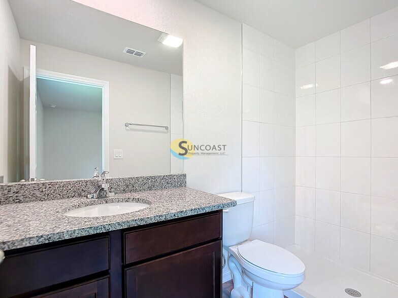 Building Photo - 12007 Henley Ave