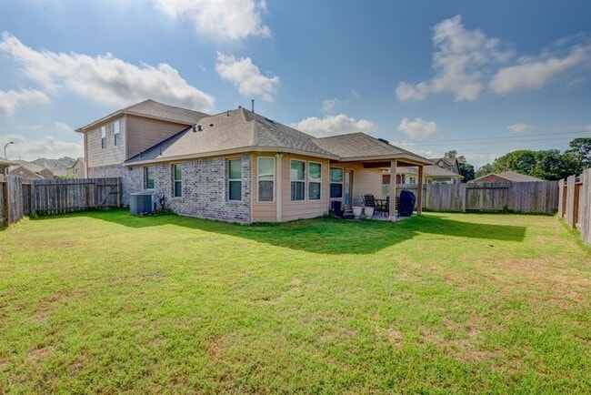 Building Photo - 23707 Walnut Maze Ct