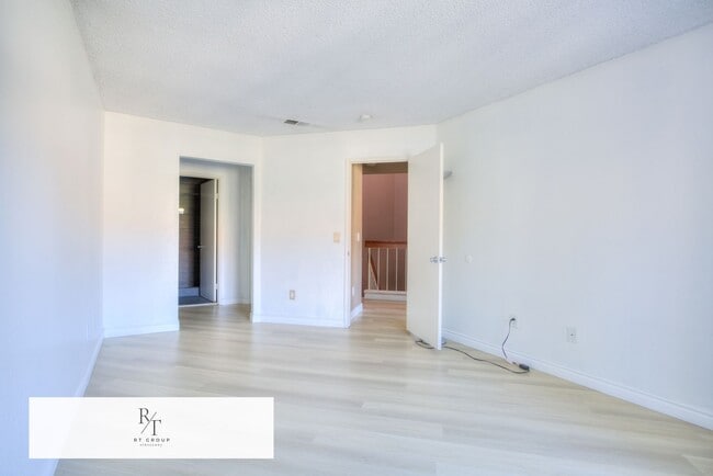 Building Photo - Phillips Ranch-Fully Updated 2-Bed, 2.5-Bath Home – Pomona Unified School District