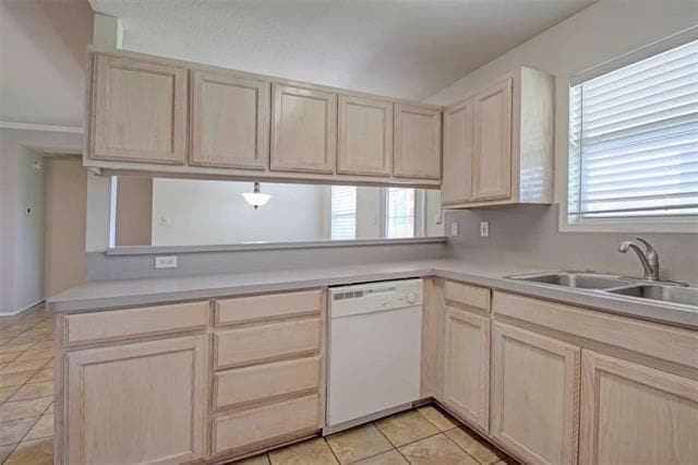 Building Photo - 1103 Lynnwood Dr