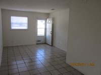 Building Photo - Hamlet