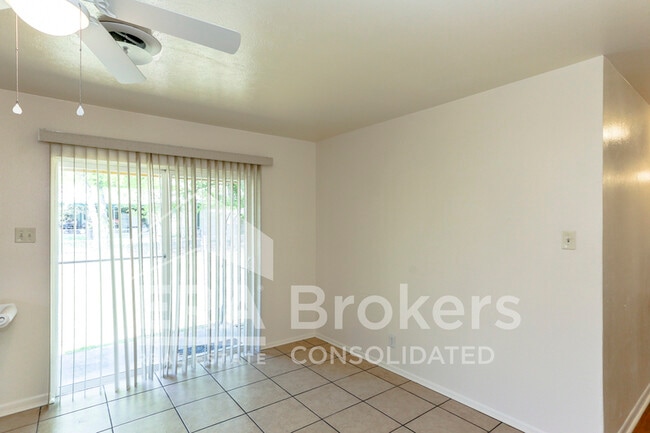 Building Photo - 1401 Illinois Ave