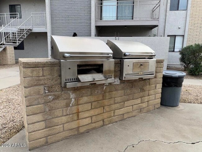 Building Photo - 16635 N Cave Creek Rd