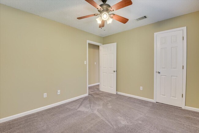 Building Photo - 630 Citation Ct
