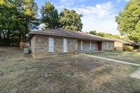 Building Photo - 309A Blake Drive