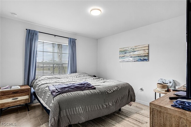 Building Photo - 4007 San Clemente Ct