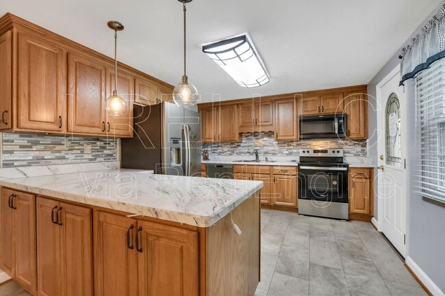 Building Photo - 6609 Port Antonio Ct